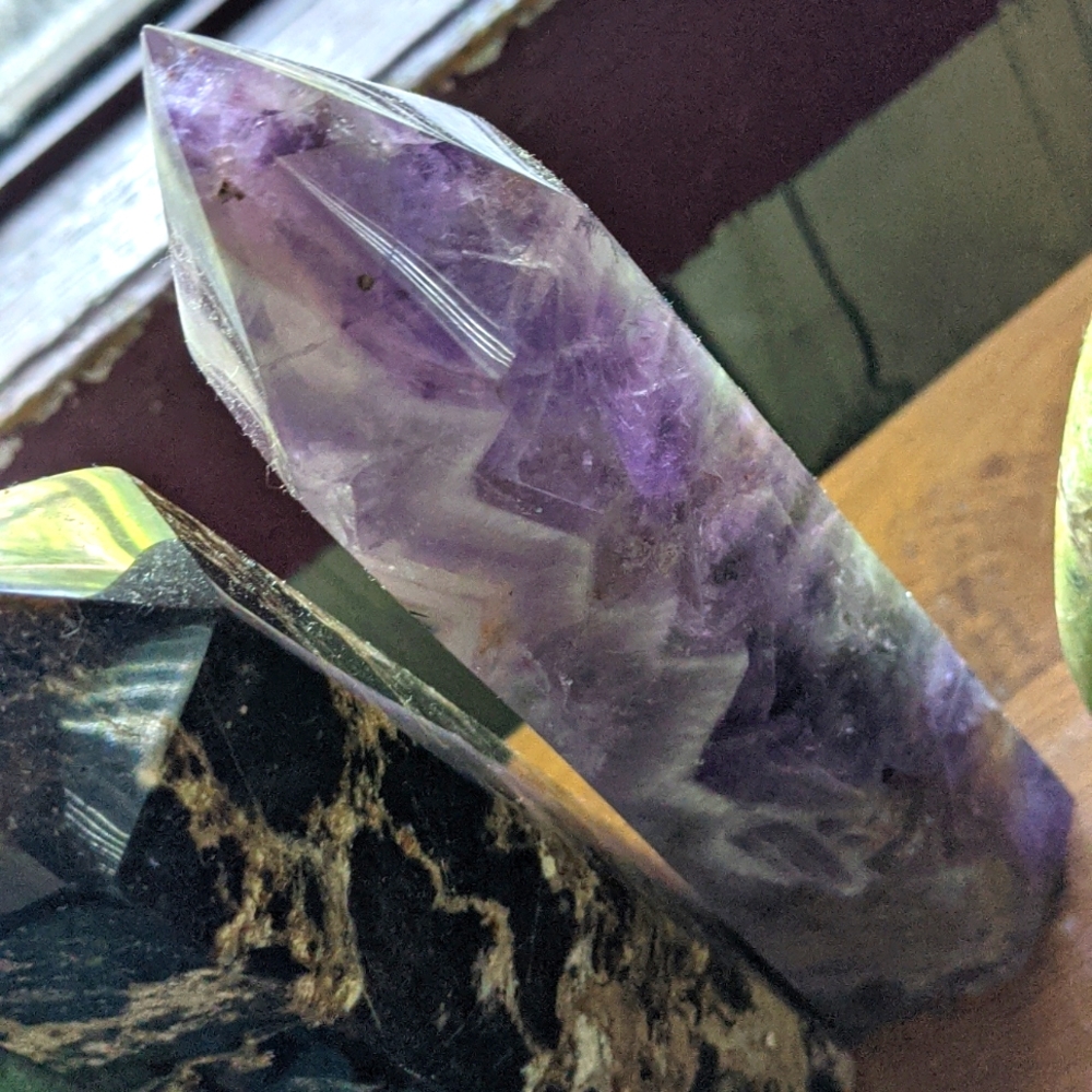 Chevron Amethyst tower natural heart gem shape fire quartz himts